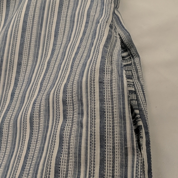 DOE & RAE Ruffle Hem Dress With Tie Straps ~ NWOT - Picture 11 of 16